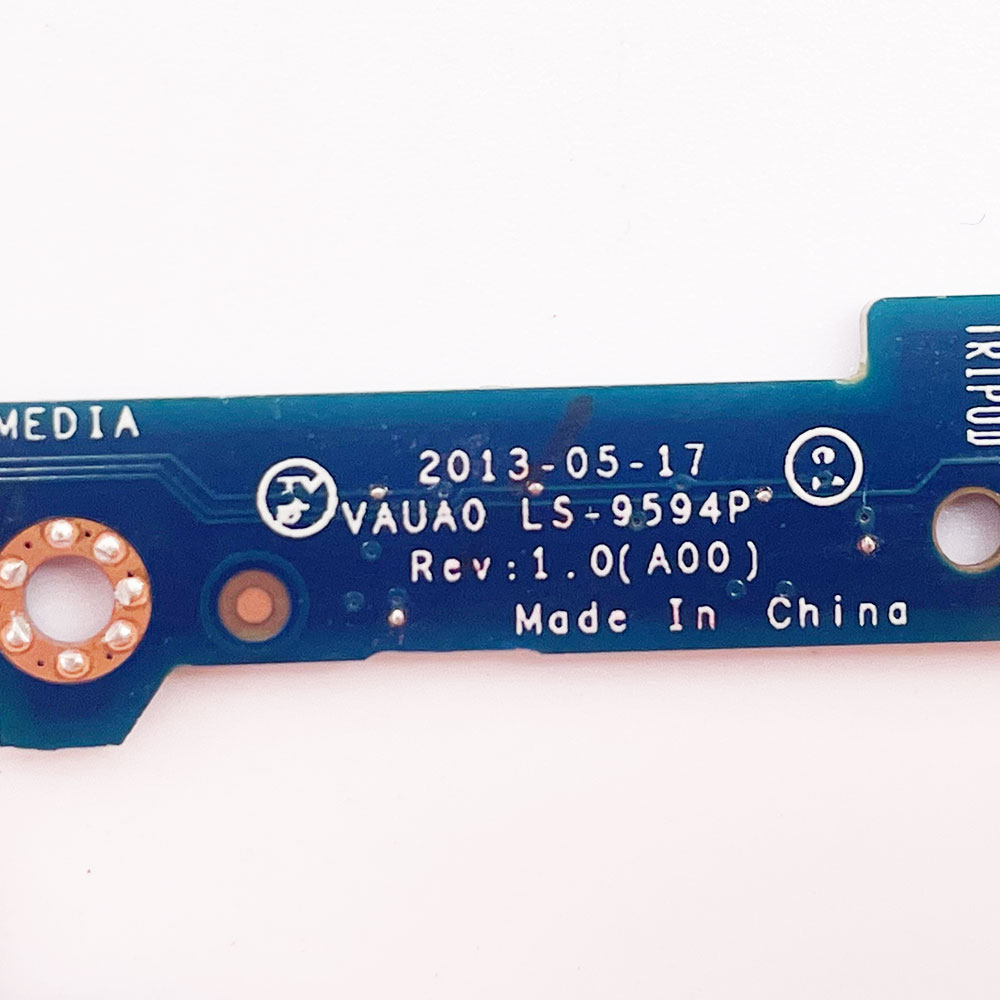 オーディオ制御付きLaticaua0 7440 e7440ラ - Laptop Repair Accessories のレビューと価格