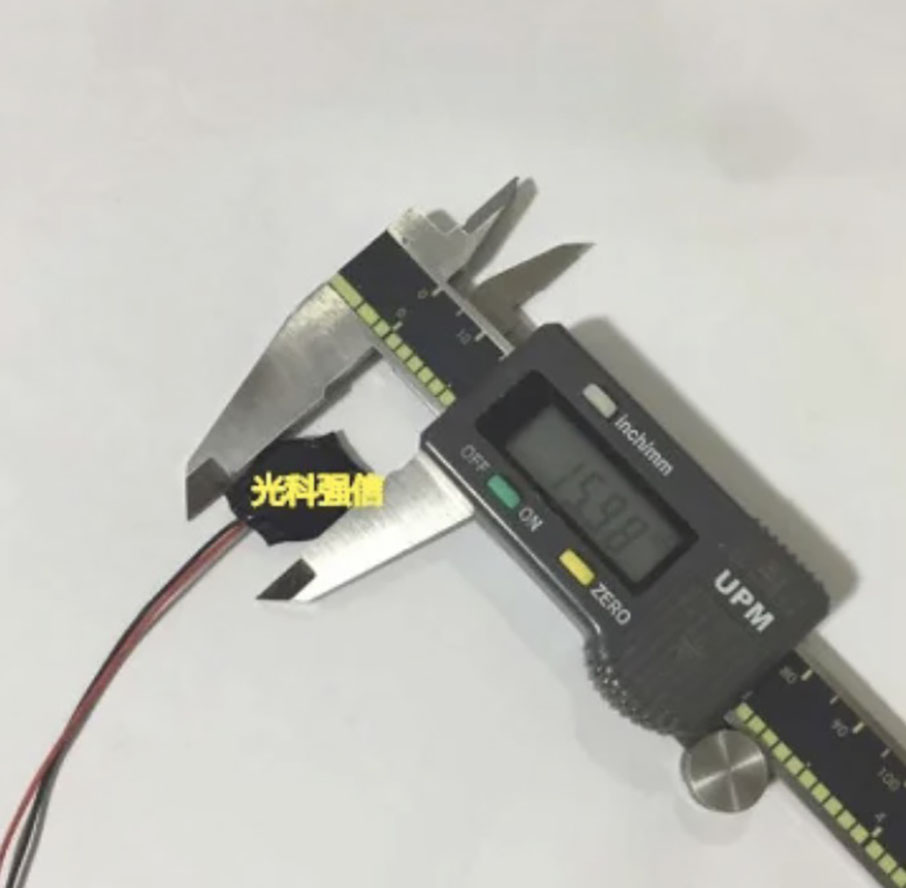 もっと安く購入するには、CR1616 バッテリー 3 V リ - Laptop Accessories To Buy のレビューと価格