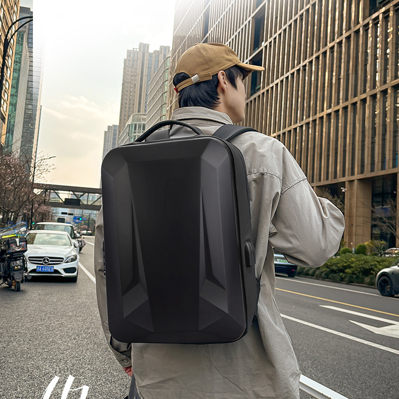 15.6-16インチのハードシェルラップトップ拡張可能なバッ - Laptop Backpack Anti Theft のレビューと価格
