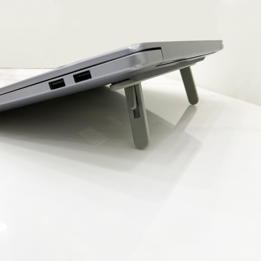 ユニバーサルラップトップスタンドホルダーポータブルノートブッ - Laptop Accessories And Gadgets のレビューと価格